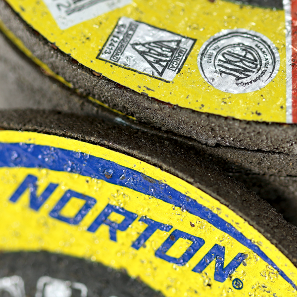 Disco De Desbaste 4. 1/2 X 1/4 X 7/8 Bda-640 - Norton