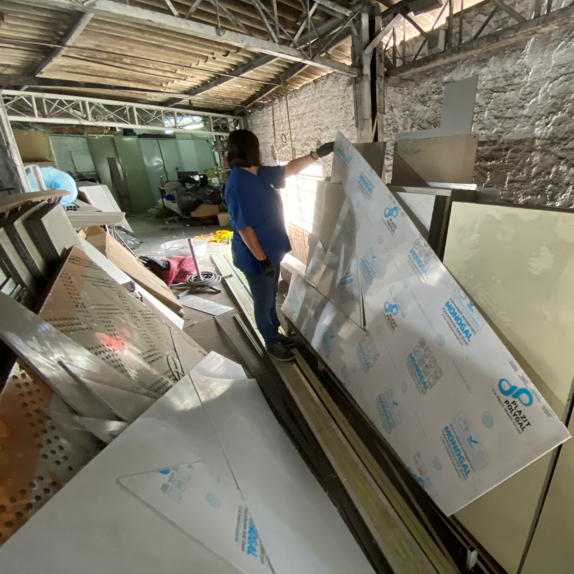 Retalhos de policarbonato sólido branco translúcido 